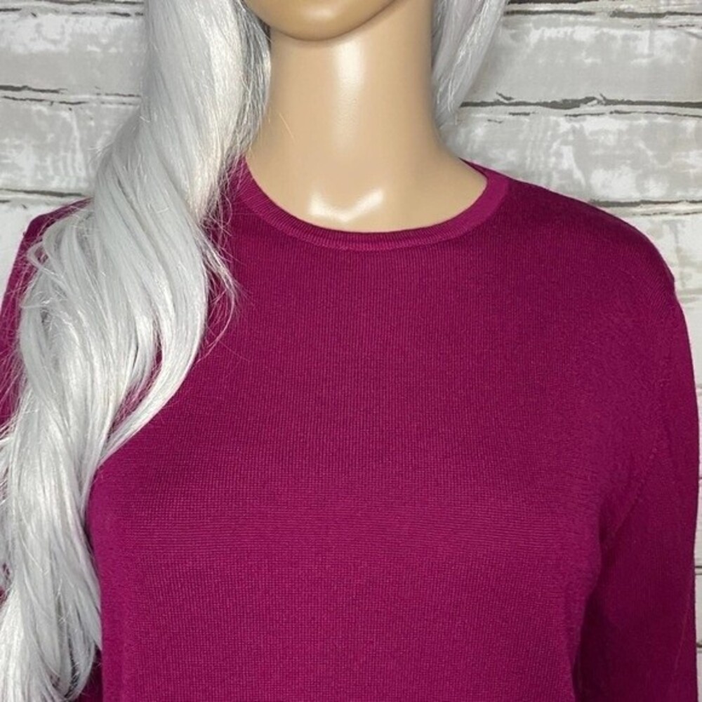 Henri Bendel Vintage Pink Merino Crew Neck Sweater Size Small - Picture 2 of 8
